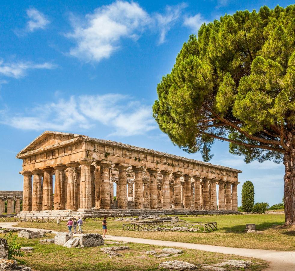 Casa Vacanze Mare Di Paestum Apartment ภายนอก รูปภาพ